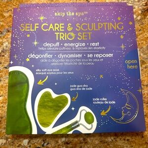 NWT Self Care & Sculpting Trio Set